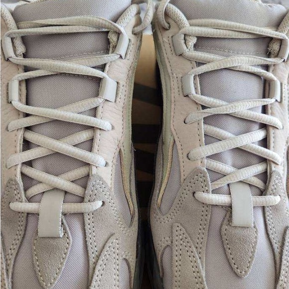 Men’s Yeezy Boost 700 V2 'Tephra' SZ 13 - Picture 7 of 11